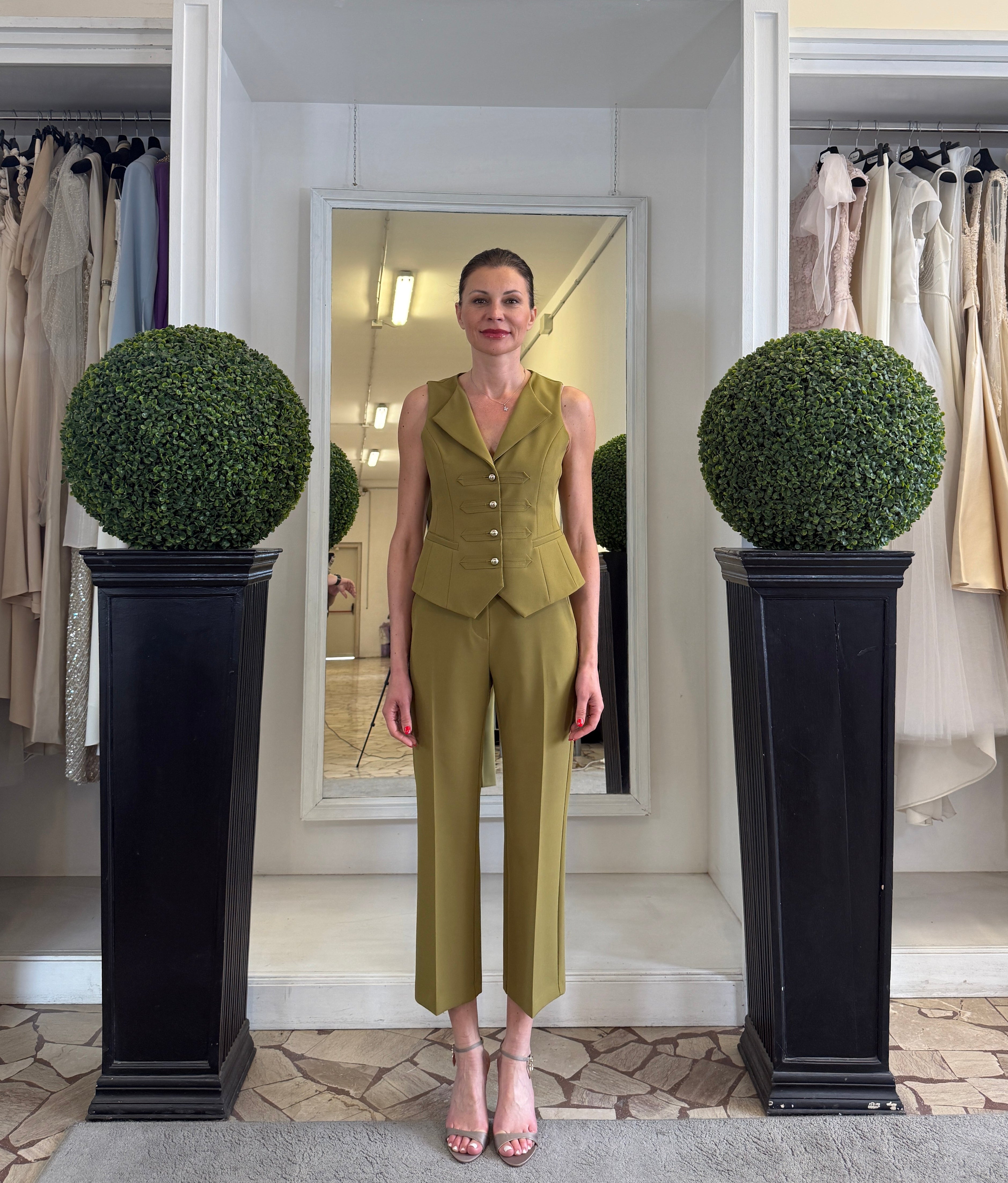 MaryLey Completo con Gilet e Pantaloni Oliva