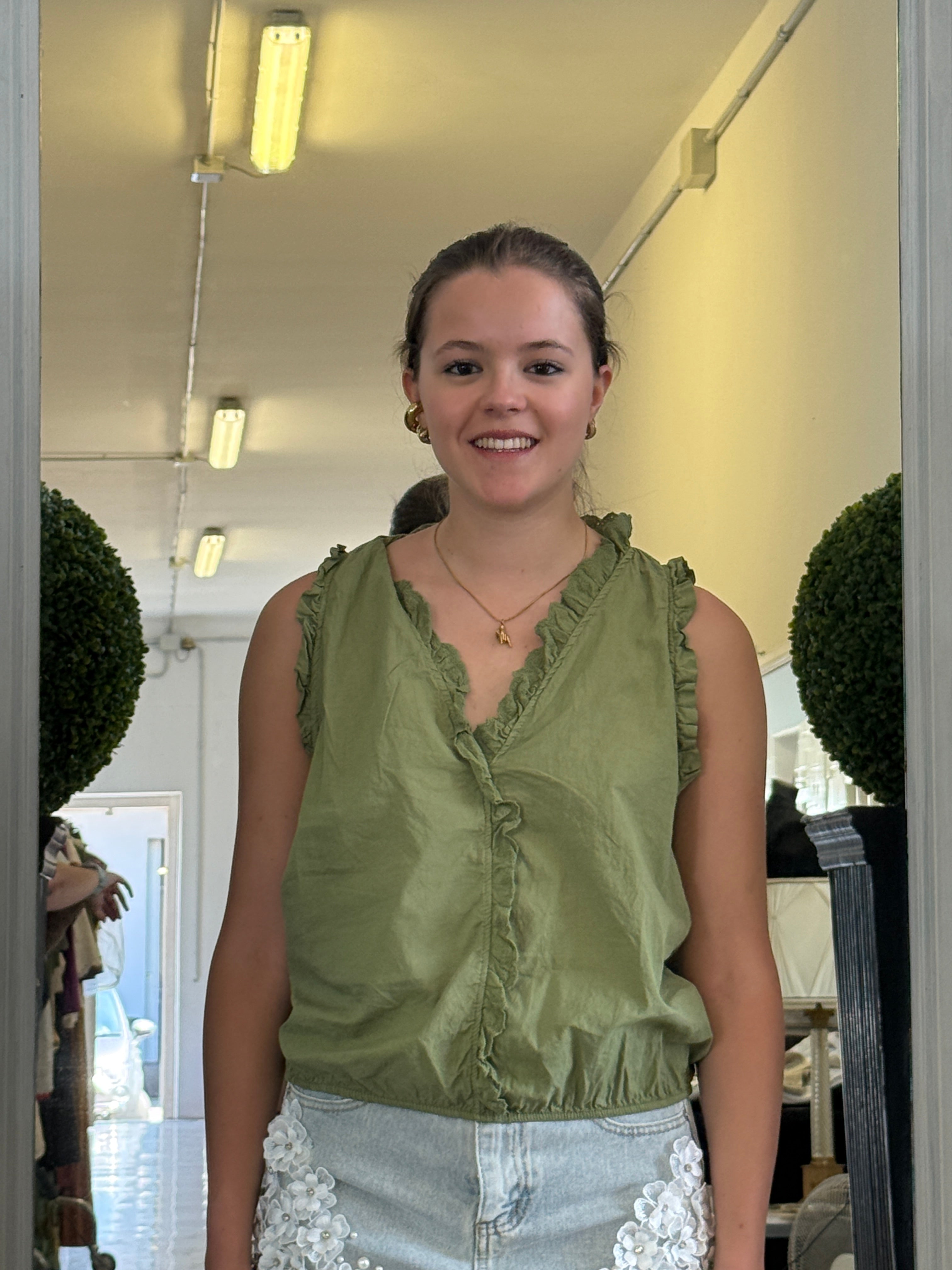 Camicia Senza Maniche con Orli Arricciati ed Elastico sul Fondo