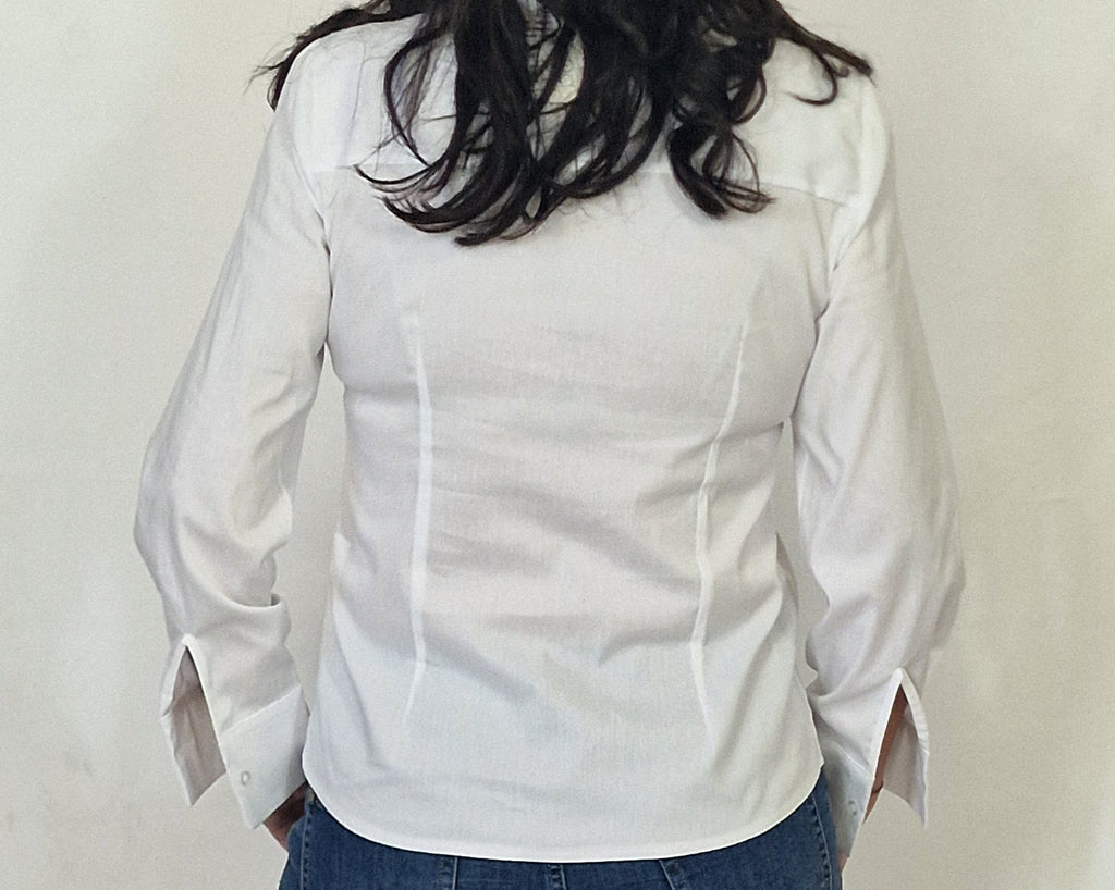 Camicia con bottone gioiello
