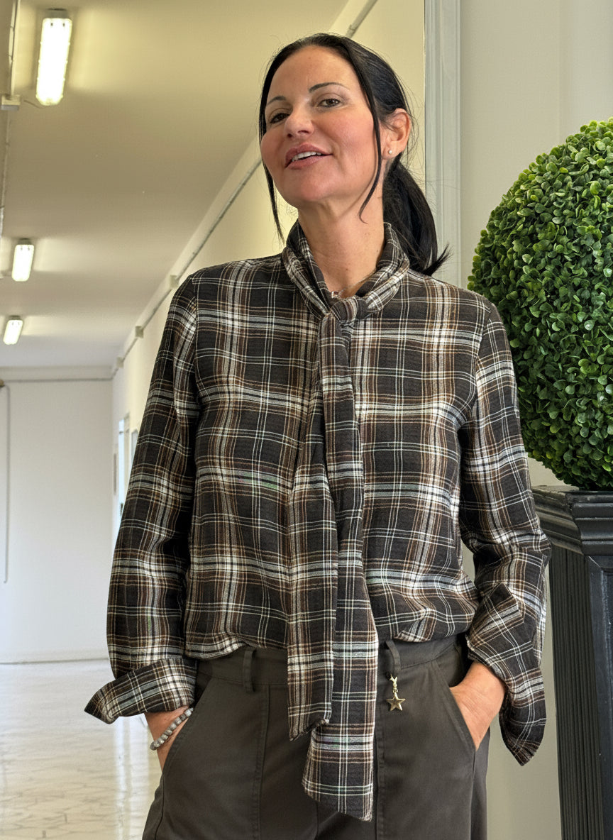 Camicia a Quadri con Fiocco