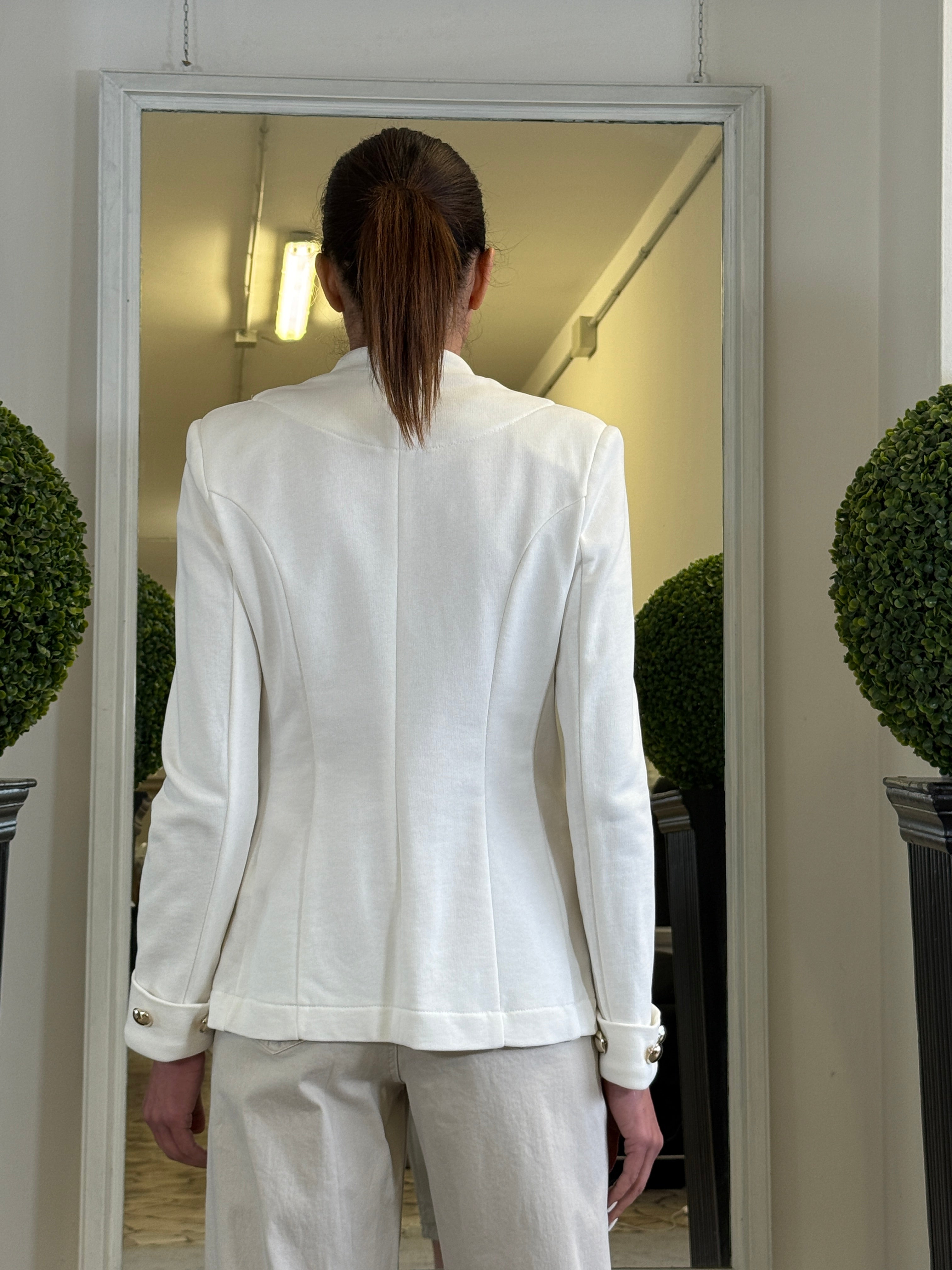 MaryLey Giacca con Bottoni Dorati Decorativi