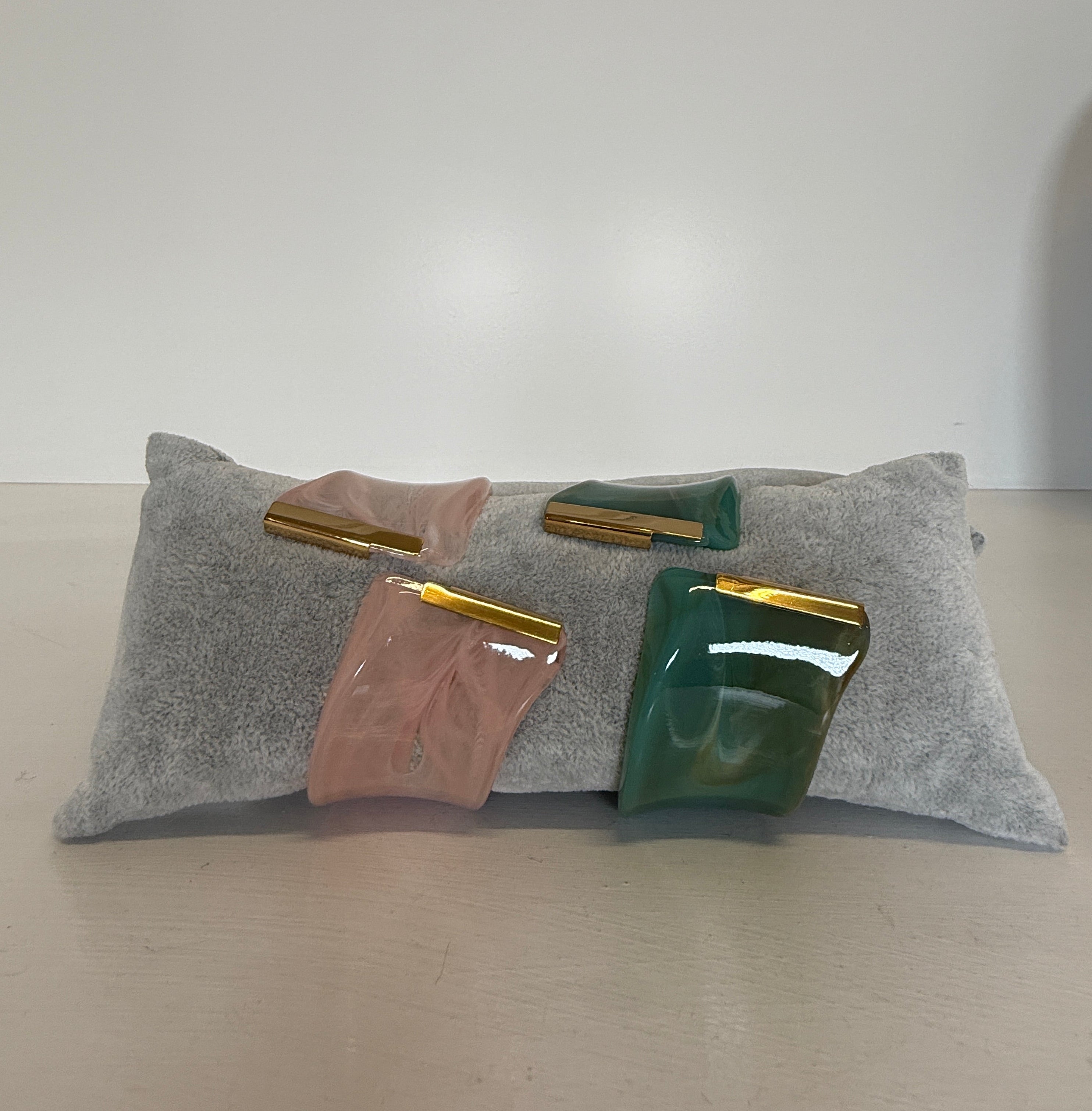 Leonida Bracciale in Resina e Metallo