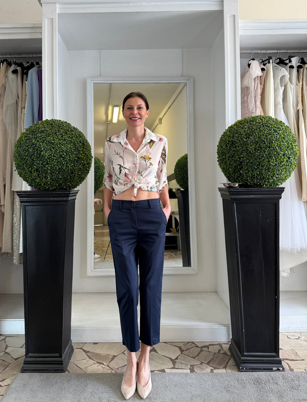Pantaloni a Sigaretta con Elastico sul Retro