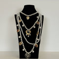 Lucy Collana Lunga con Perle e Charms