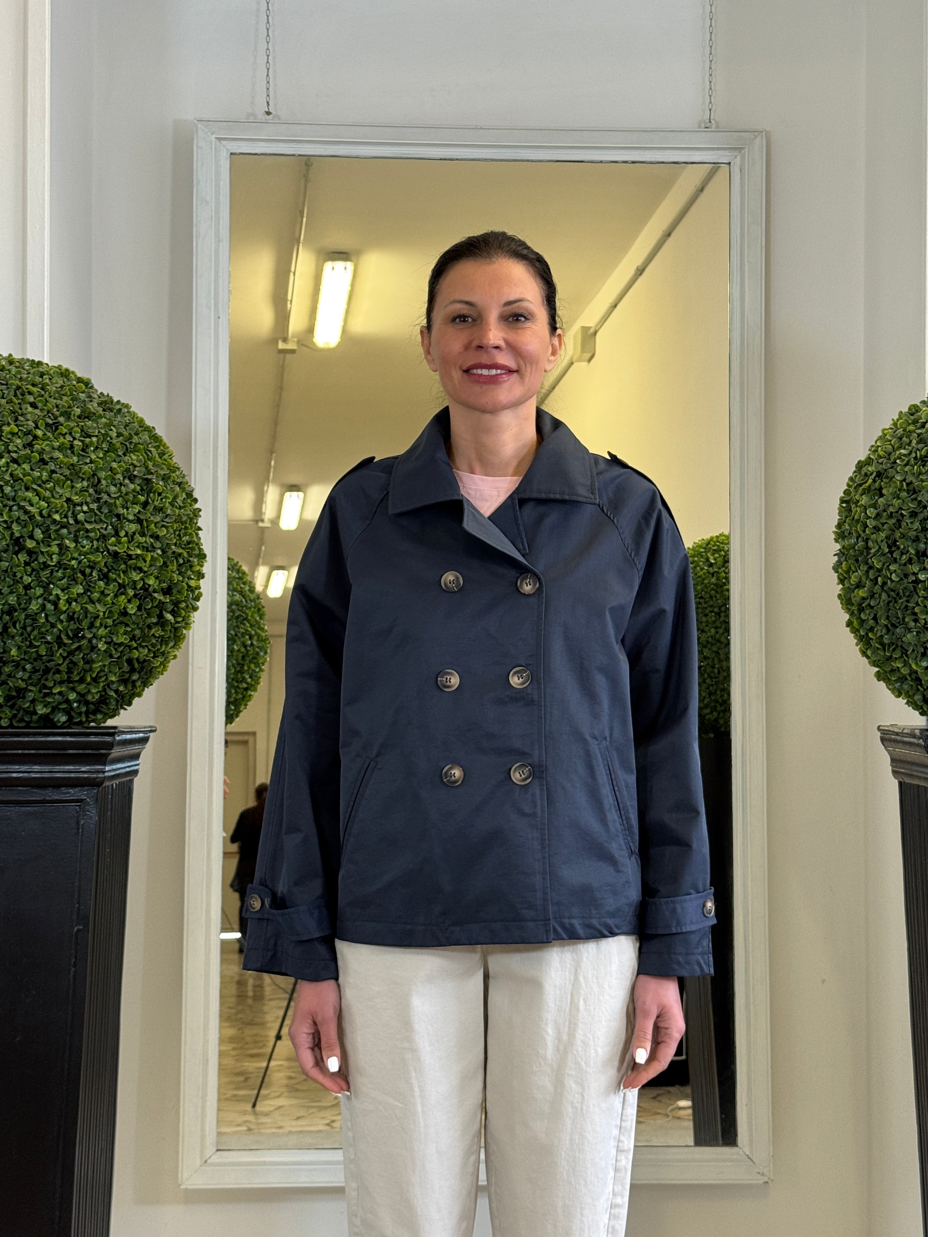 Trench Corto Doppiopetto