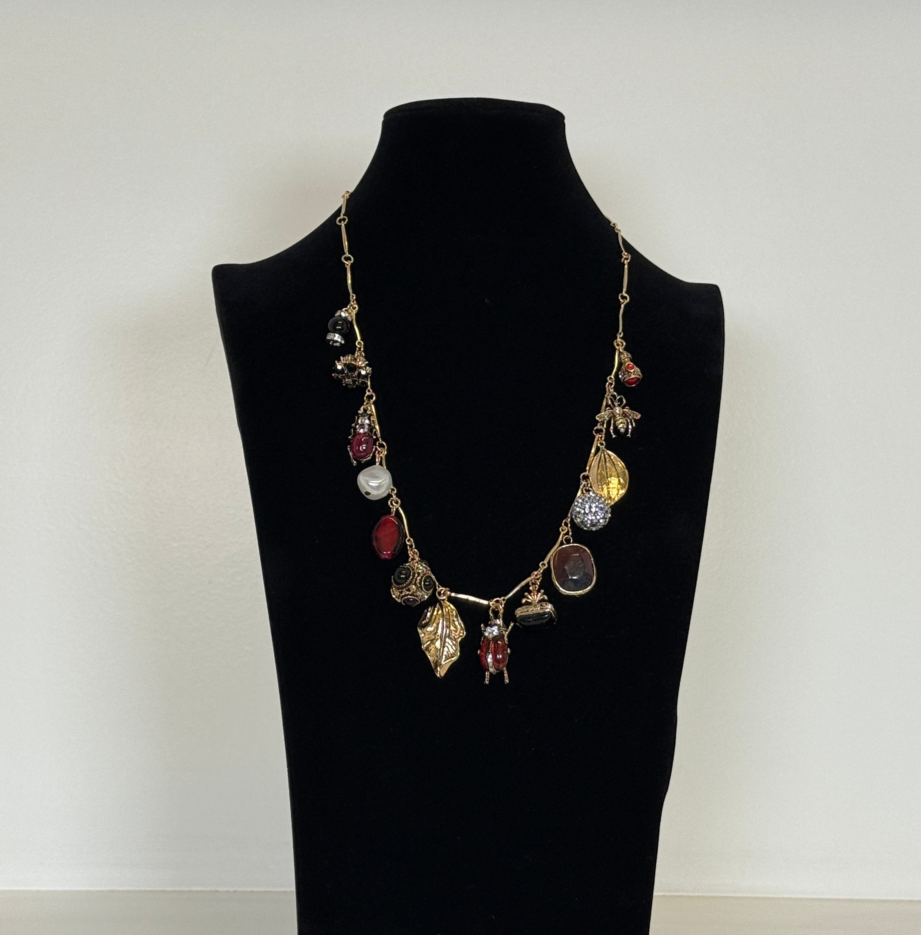 Martina Collana Lunga con Charms