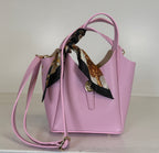 Mia Borsa in Pelle con Foulard sul Manico