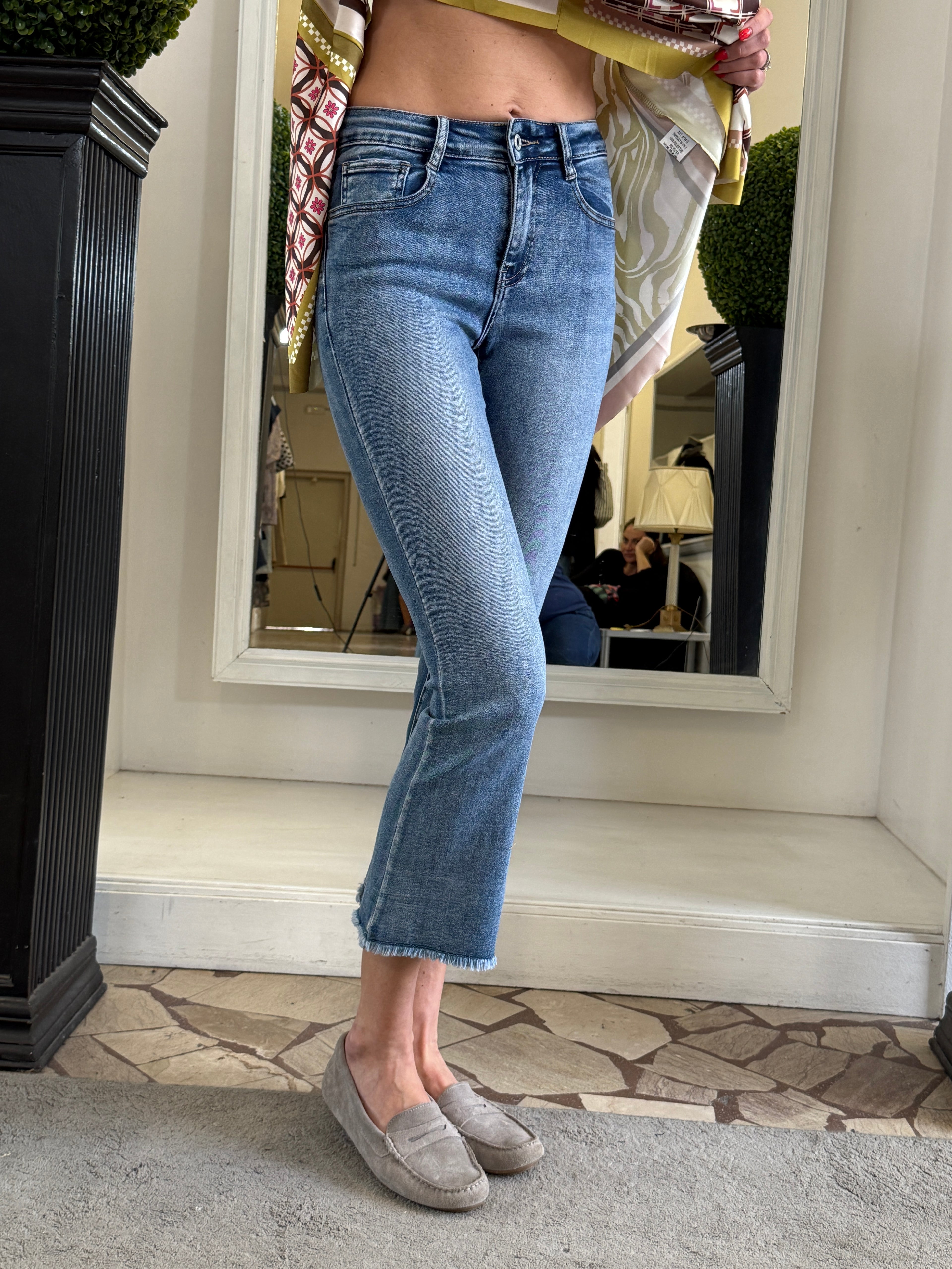 Jeans a Zampetta Taglio Vivo 5 Tasche