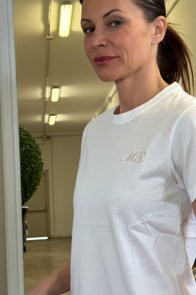 T-shirt Bianca con Ricamo Personalizzato