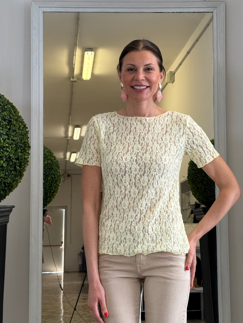 Maglia in Pizzo Elasticizzato Manica Corta