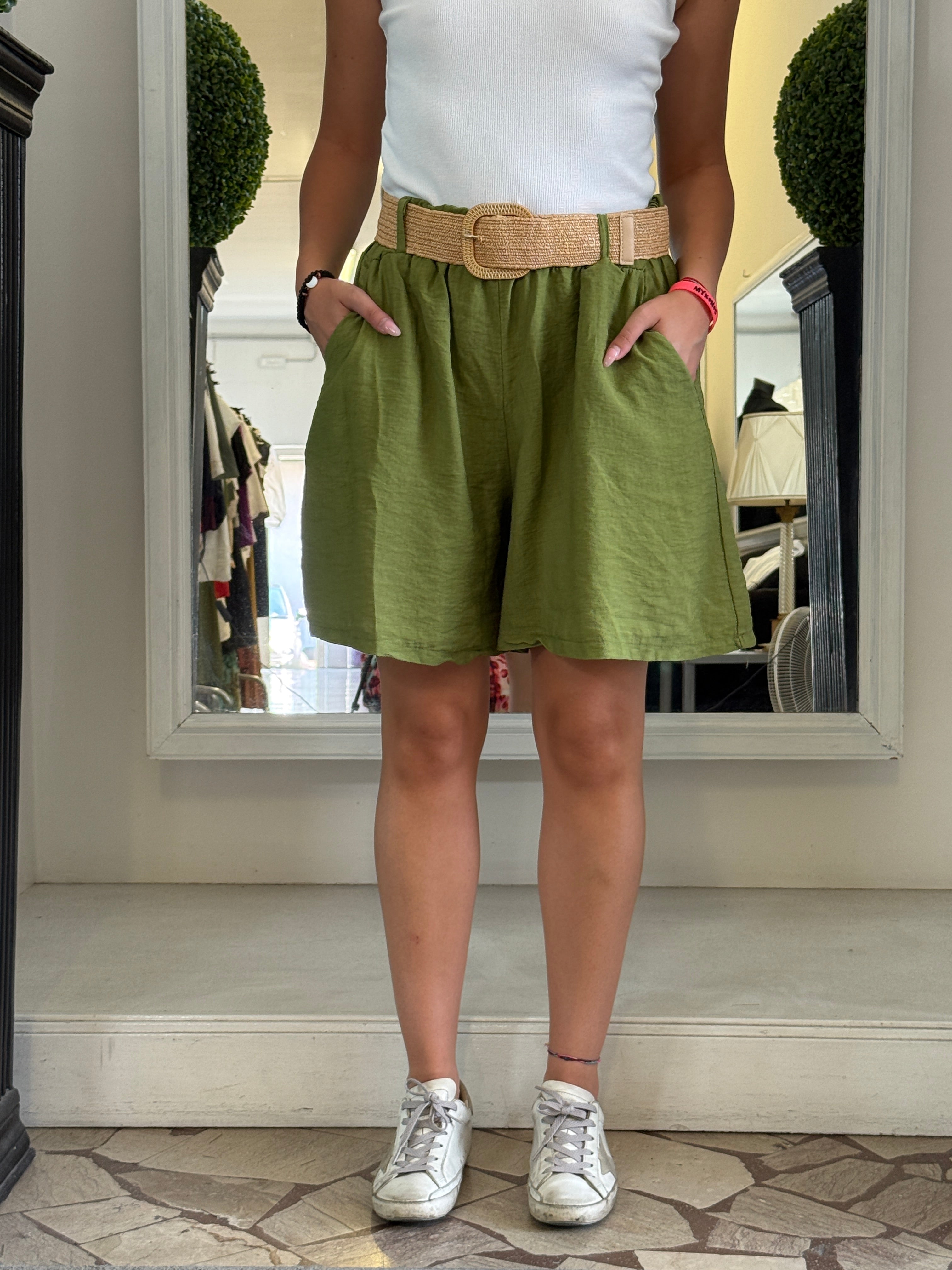 Bermuda con Elastico in Vita e Cintura in Raffia