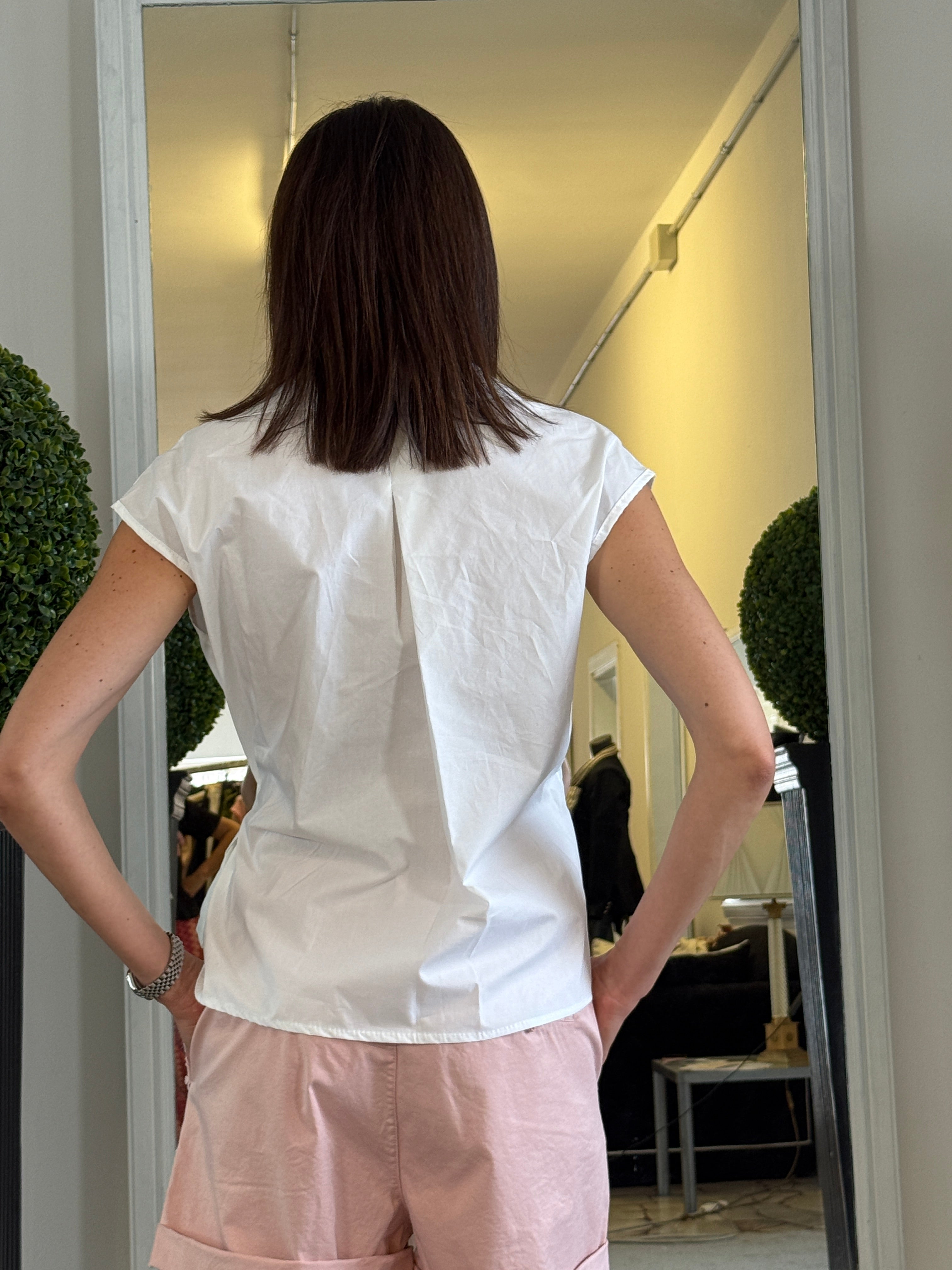 Camicia Smanicata Scollo a V con Nodo