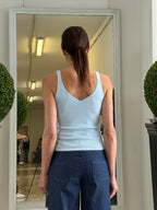 Top Canotta con Scollo a V e Lurex