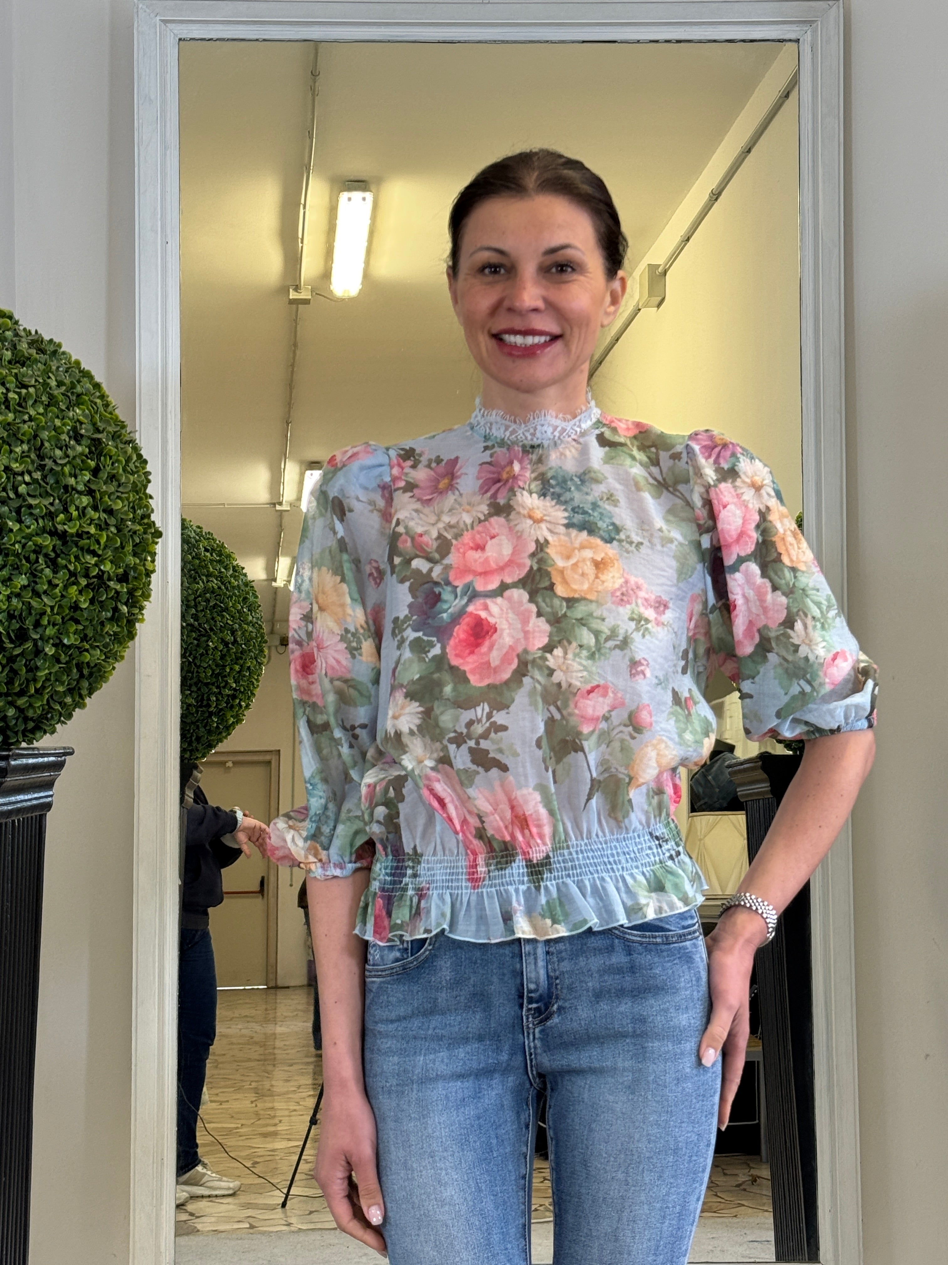 Tensione In Camicia Floreale con Elastico