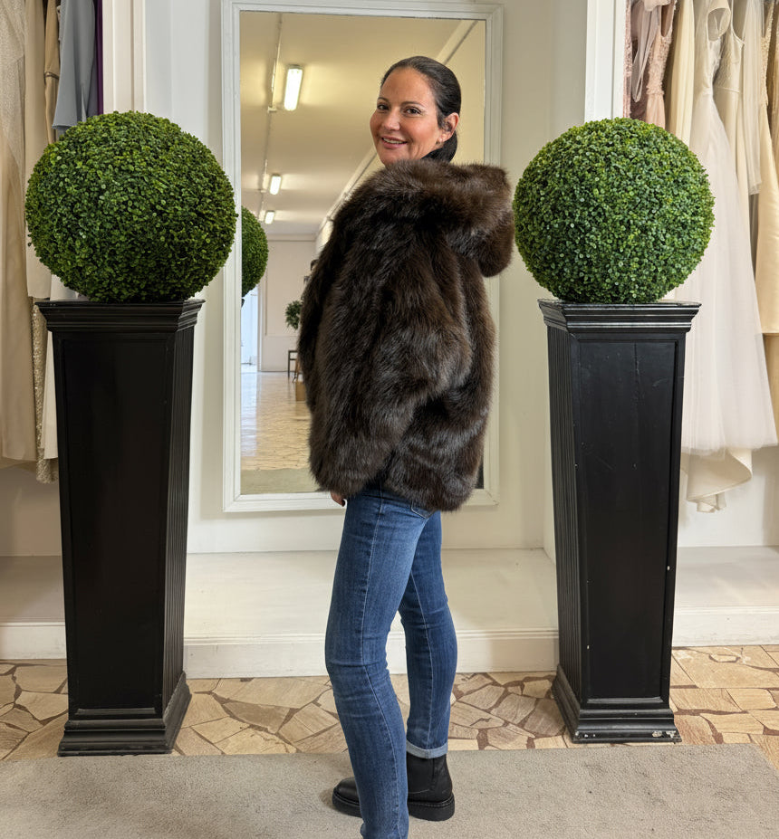 Bomber in Ecopelliccia con Cappuccio