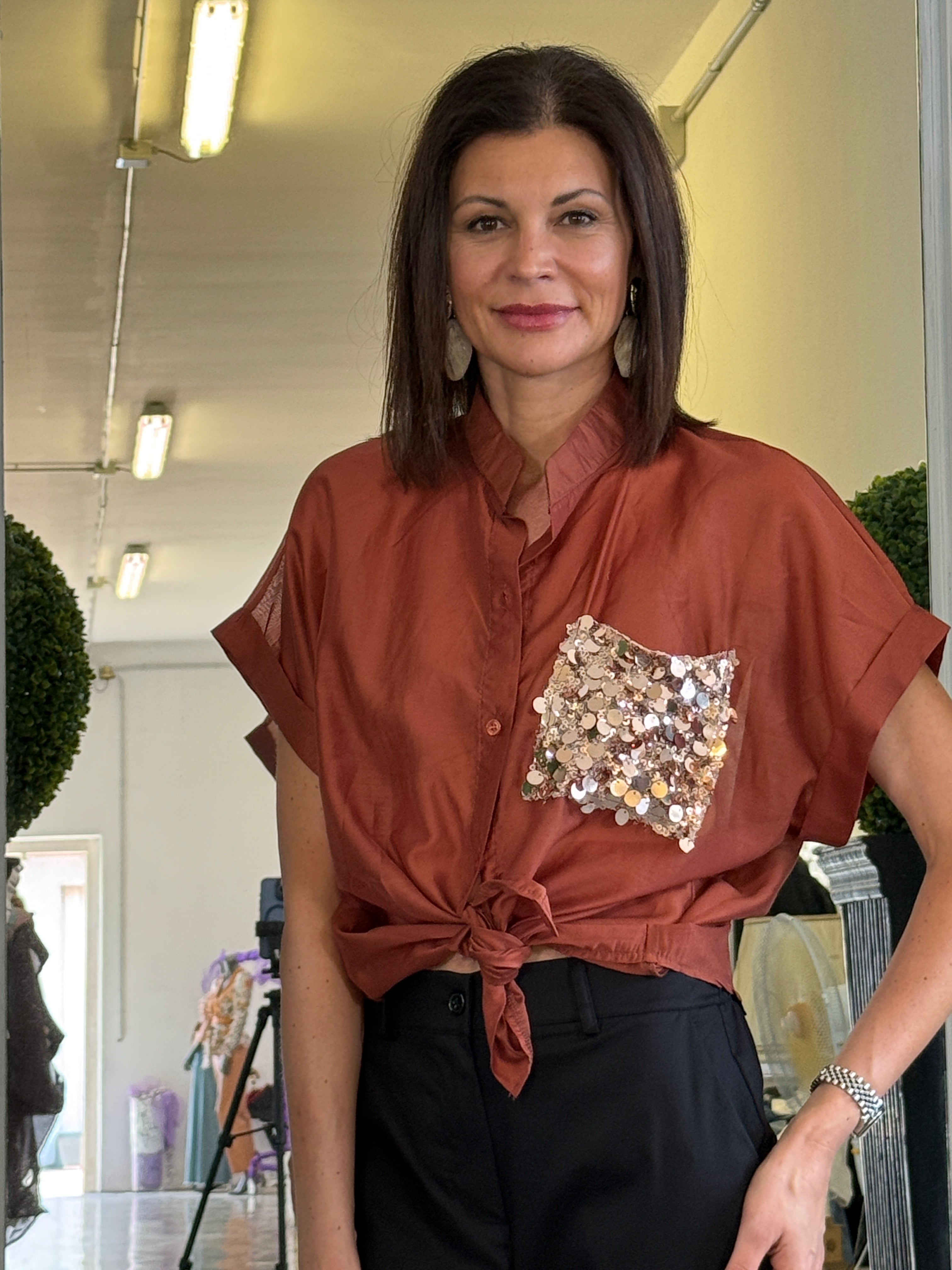 Camicia Maniche Corte con Risvolto e Pailettes