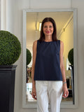Blusa Smanicata con Fiocco e Spacco sul Retro