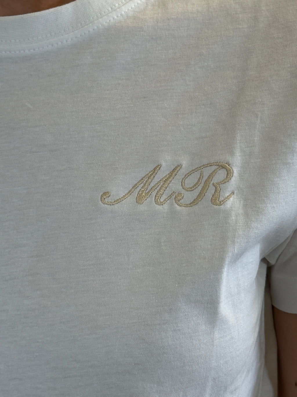 T-shirt Bianca con Ricamo Personalizzato