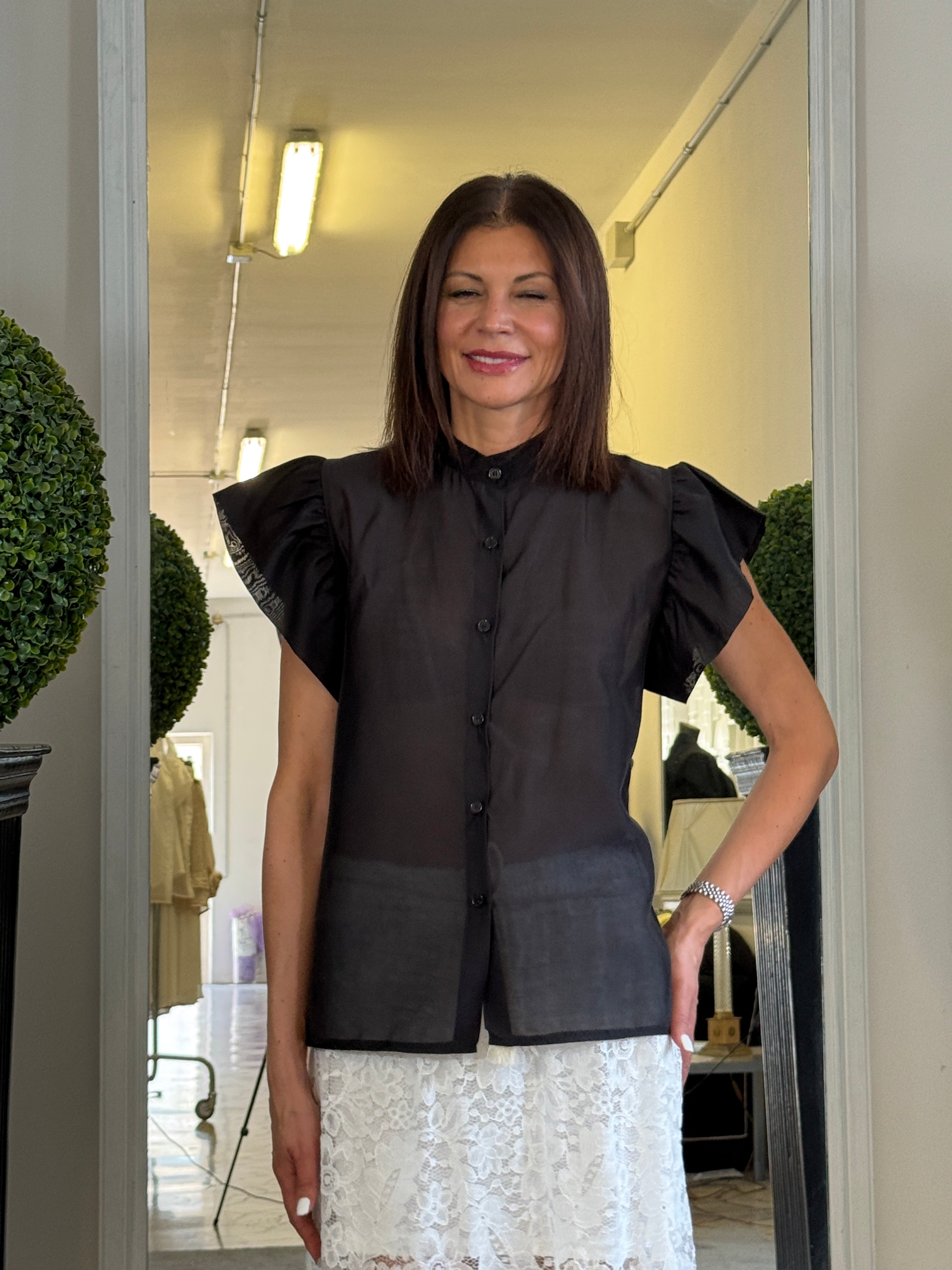 Camicia con Maniche ad Aletta e Volaint