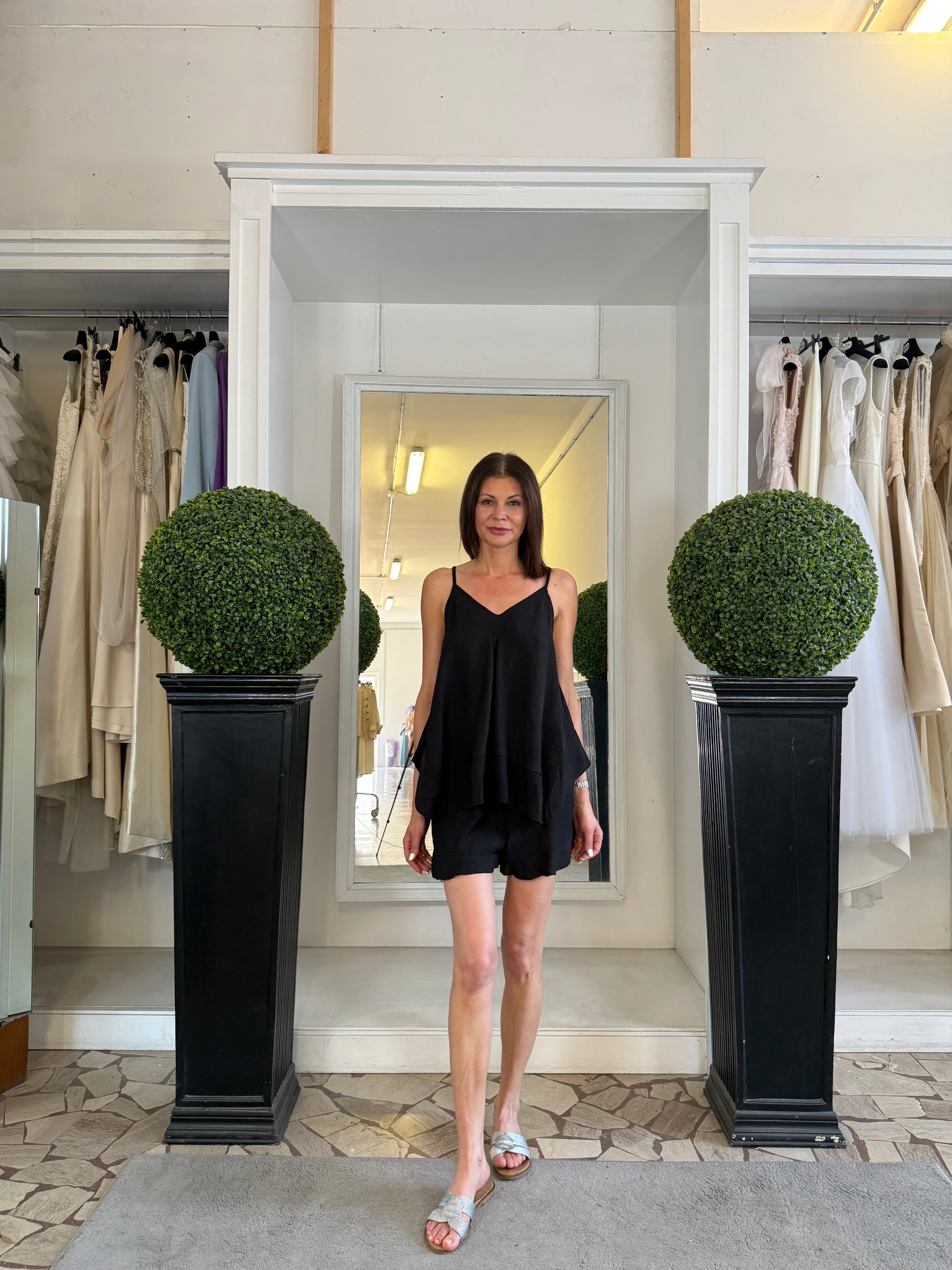 Completo Canotta a Trapezio e Shorts