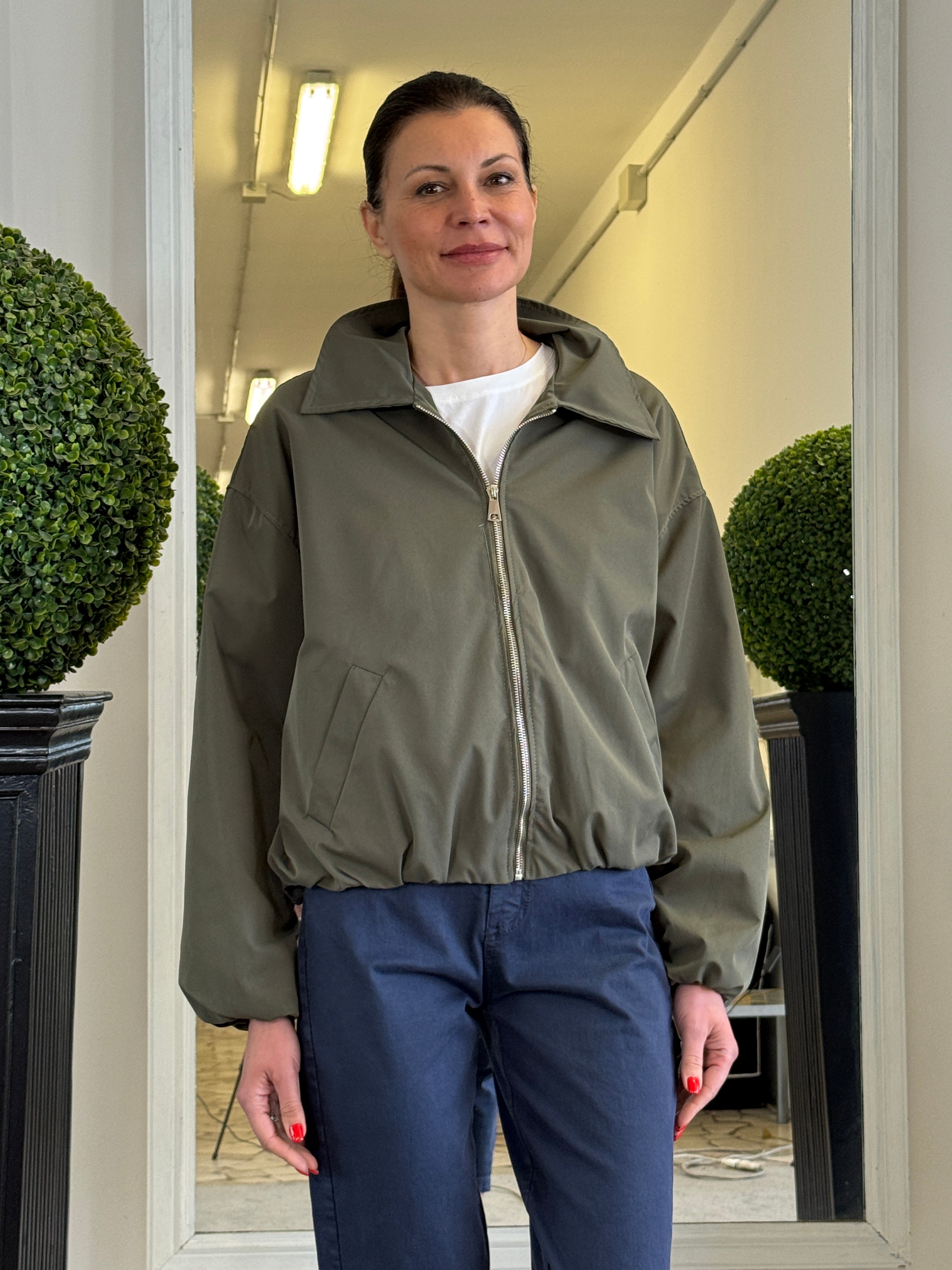 Bomber Over con Tasche all'Americana e Collo a Camicia