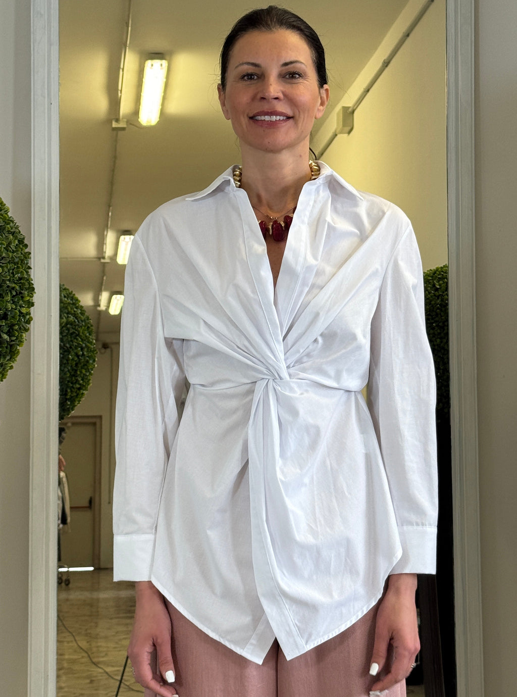 Tensione In Camicia con Movimento sul Punto Vita