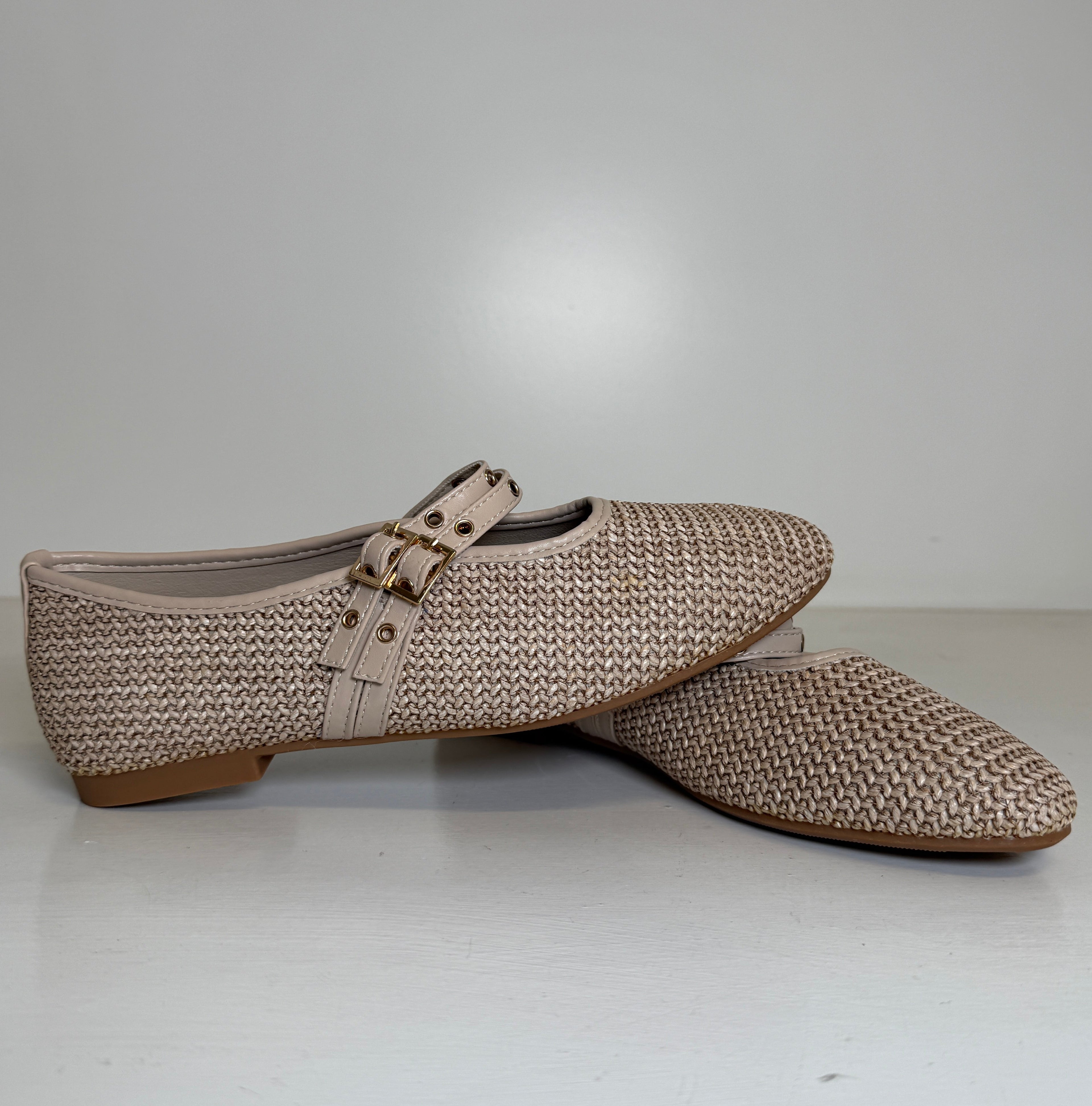Scarpe Ballerine in Ecopelle e Corda Intrecciata