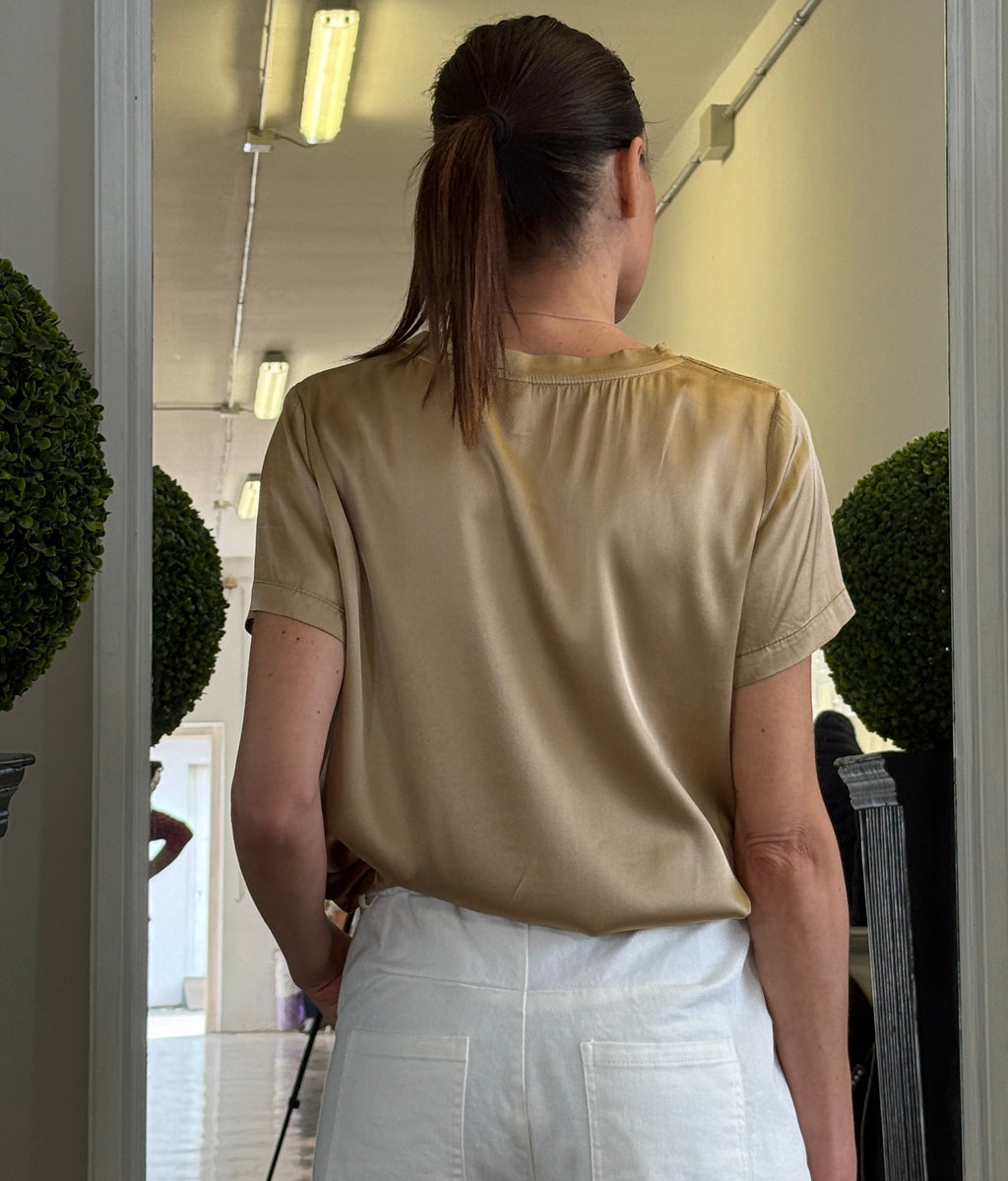 Maglia Girocollo con Maniche Corte Effetto Raso