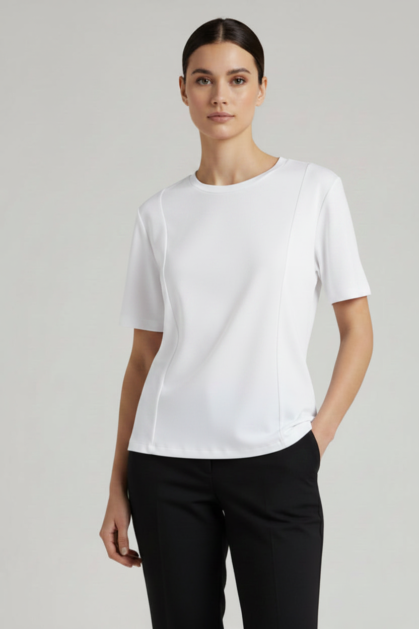 Maglia con Tagli Svasati sul Davanti