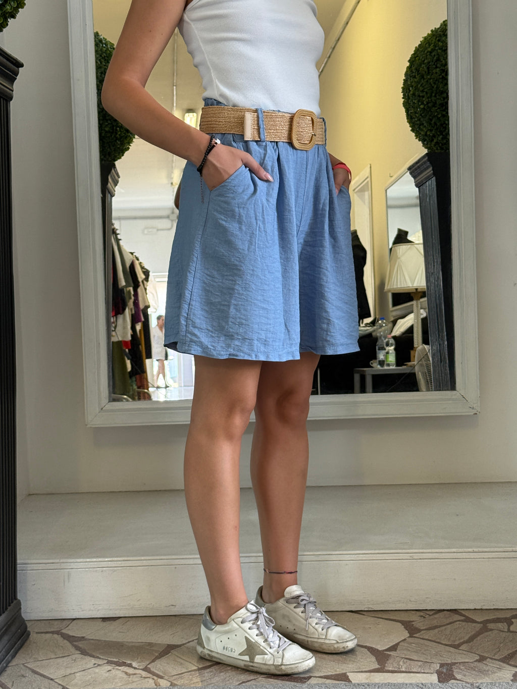 Bermuda con Elastico in Vita e Cintura in Raffia