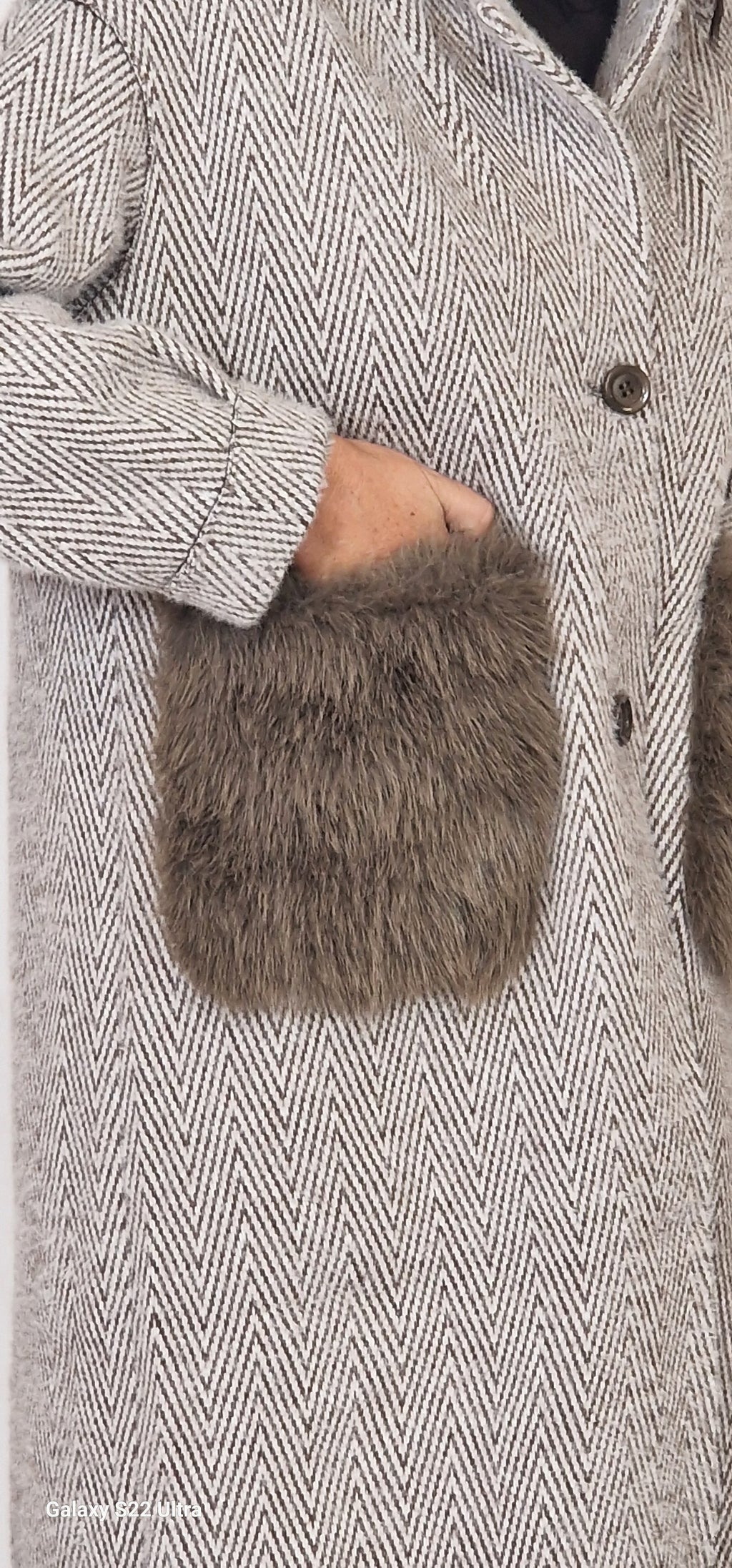 Cappotto tweed con tasconi pelliccia